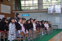 http://www.tahara.ed.jp/chubu-e/blog/assets_c/2012/04/入学式-thumb-200x133-35166-thumb-200x133-35167.jpg