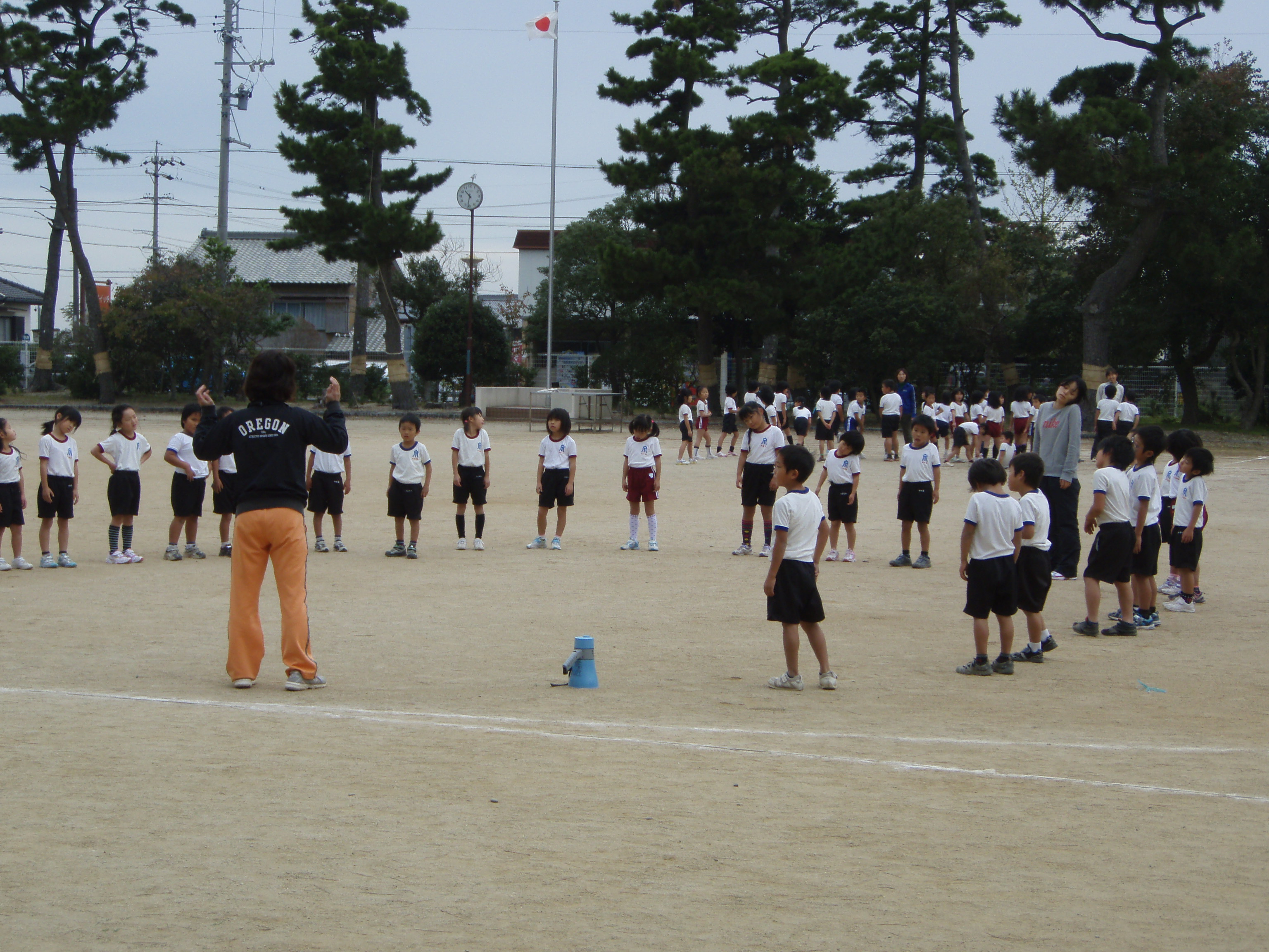 http://www.tahara.ed.jp/izumi-e/blog/P1010212.JPG