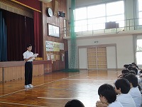 http://www.tahara.ed.jp/izumi-j/blog/DSC02532.jpg