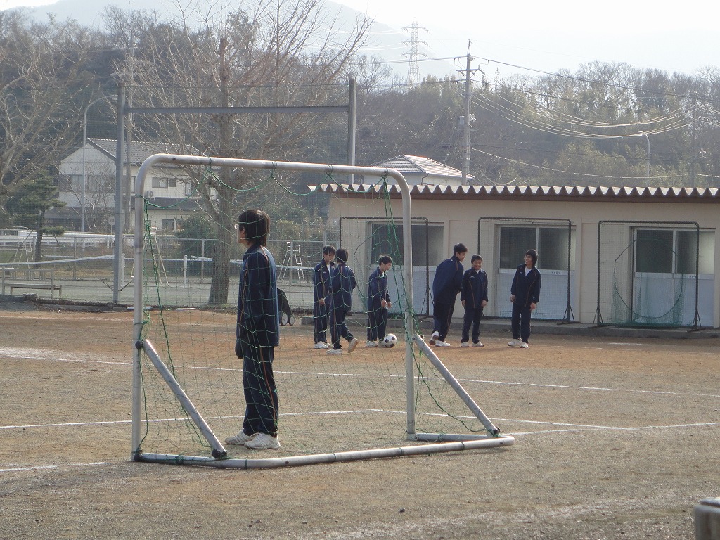 http://www.tahara.ed.jp/izumi-j/blog/DSC03556.jpg