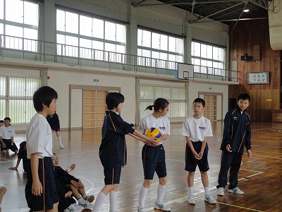 http://www.tahara.ed.jp/izumi-j/blog/DSC04545.jpg