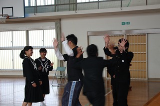 http://www.tahara.ed.jp/izumi-j/blog/IMG_7800.jpg