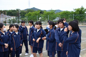 http://www.tahara.ed.jp/izumi-j/blog/IMG_8217.jpg