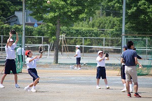 http://www.tahara.ed.jp/izumi-j/blog/IMG_8332.jpg