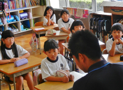 田原市立亀山小学校