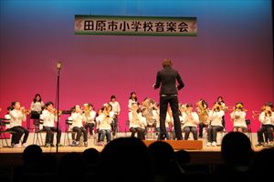 http://www.tahara.ed.jp/kinugasa-e/blog/IMG_8297_R.JPG