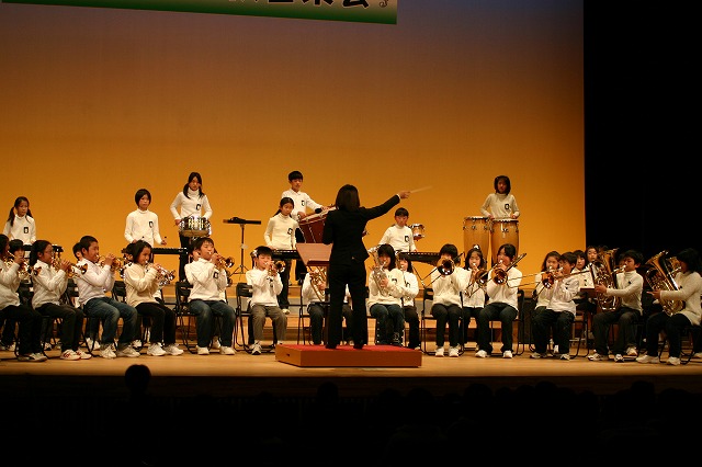 http://www.tahara.ed.jp/nanbu-e/blog/blog-IMG_0023.jpg